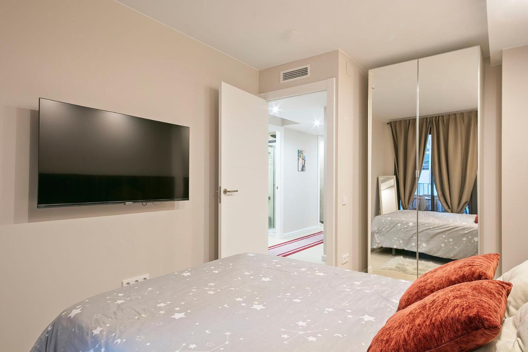 Your Home - Camp Nou Apartment L’Hospitalet de Llobregat Exterior foto